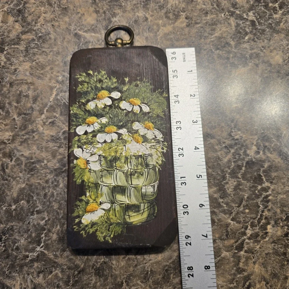 Vintage 1976 Hand Painted Daisies on‎ Wood Plaque Signed S. Perry – Rustic...